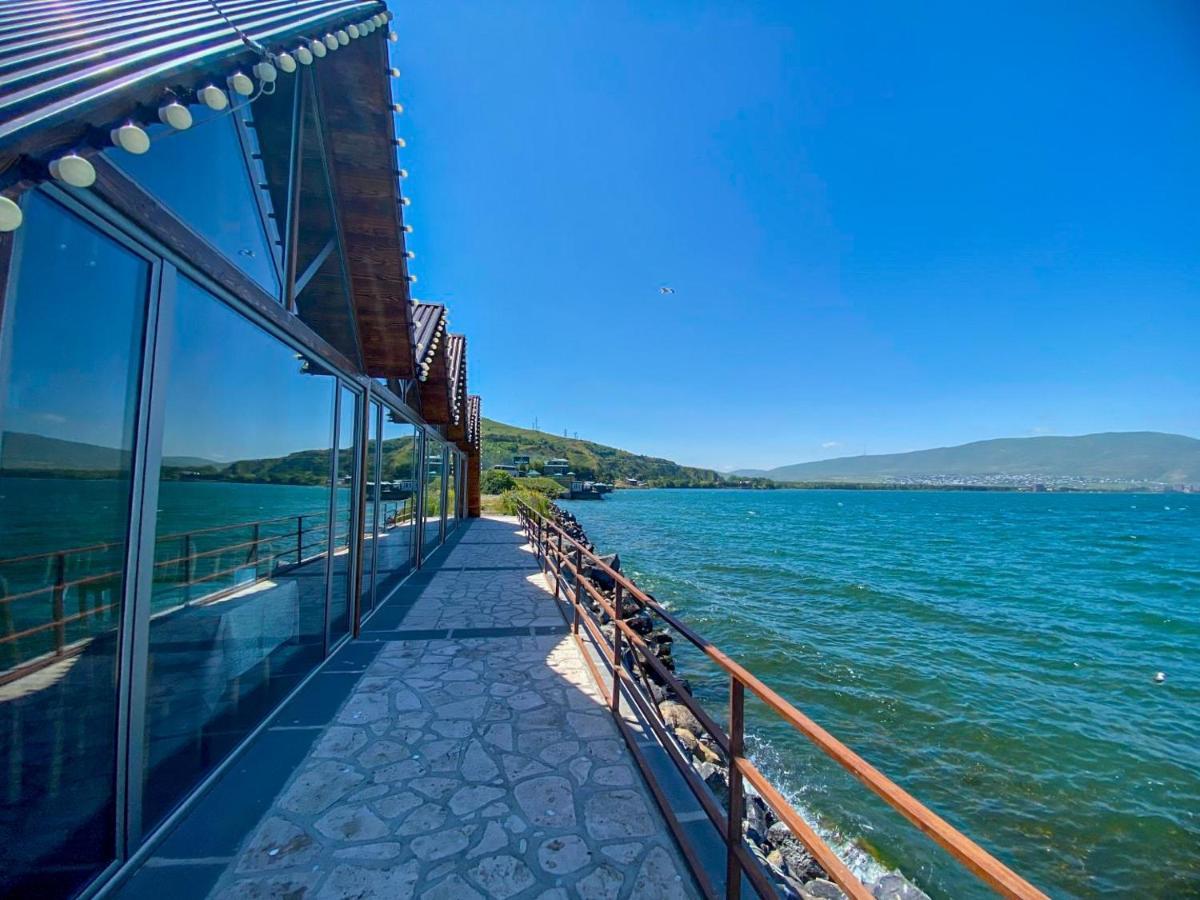 Elizabeth 68 - С Видом На Озеро И Горы By Garant Sevan Exterior photo